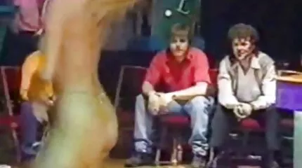 गंदा नंगा नाच पूल में सुंदर लड़कियों के एक्स एक्स एक्स हिंदी मूवी सेक्सी साथ